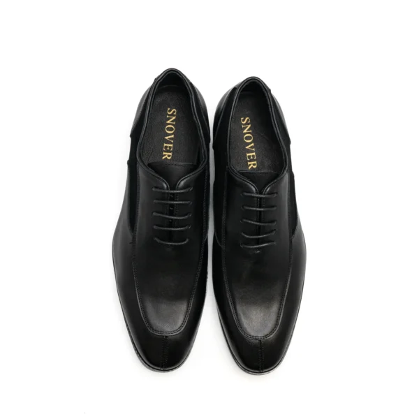 Black lace up shoes front