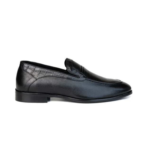 Black Textured Leather Loafer